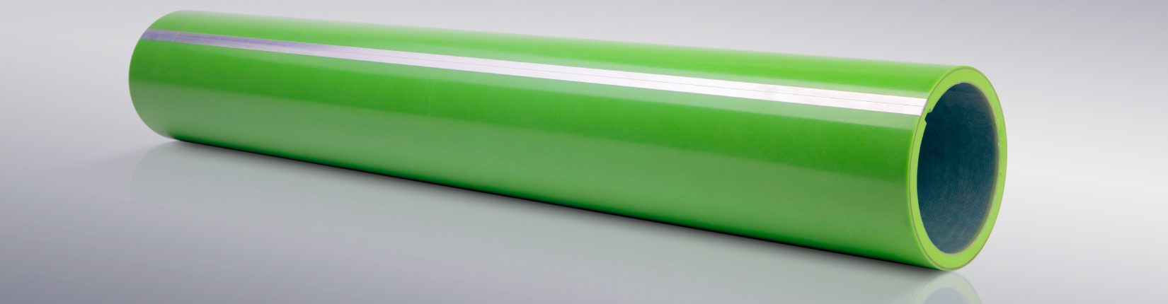 metal-cutting-line-in-printing-sleeve